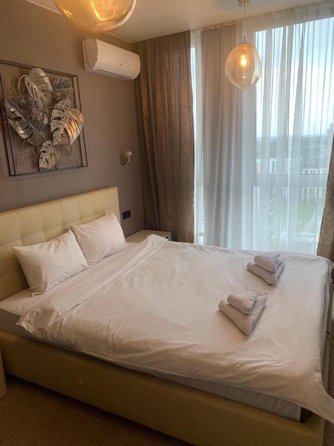 Nyvky Like Home - Fayna Town - Apt 398 Kiev Extérieur photo